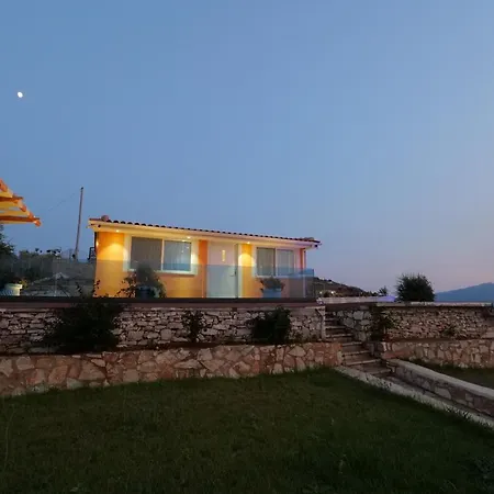 Twins Appartement Sarandë