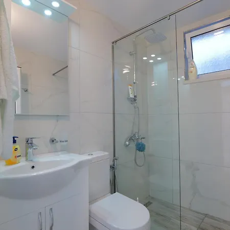 Twins Appartement Sarandë