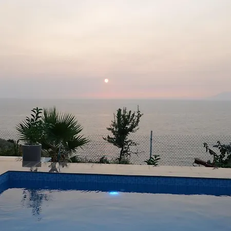 Twins * Sarandë